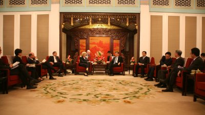 Ministerpräsidentin Hannelore Kraft im Gespräch mit dem Vize-Ministerpräsidenten der Volksrepublik China, WANG Yang