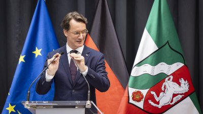 Ministerpräsident Wüst verleiht 25 Personen die Rettungsmedaille des Landes Nordrhein-Westfalen
