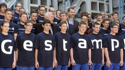 S. M. König Felipe VI von Spanien beim Besuch der Firma Gestamp in Bielefeld.