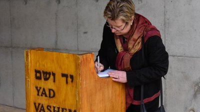 Schulministerin Sylvia Löhrmann reist nach Israel: Gedenken der Opfer des Holocaust 