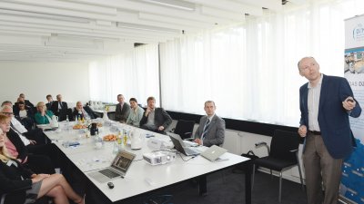 Besuch von Ministerpräsidentin Hannelore Kraft im Deutschen Zentrum für Neurodegenerative Erkrankungen (DZNE) in Bonn-Venusberg