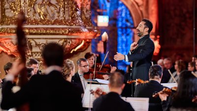 Ministerpräsident Hendrik Wüst lädt zum Adventskonzert in den Dom zu Paderborn 
