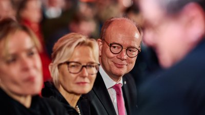 Ministerpräsident Hendrik Wüst lädt zum Adventskonzert in den Dom zu Paderborn 