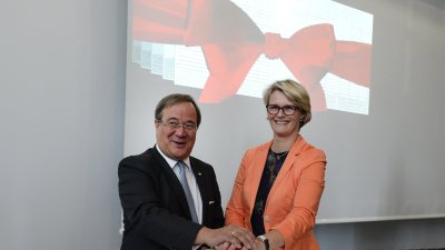 Einweihung des Supercomputers JUWELS