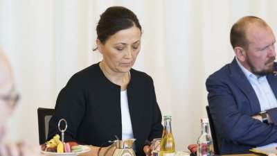 Landesregierung und Gewerkschaften klären Umsetzung weiterer Details der Übertragung des Tarifergebnisses für den öffentlichen Dienst auf den Beamtenbereich