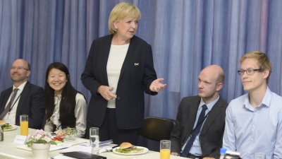 Ministerpräsidentin Hannelore Kraft besucht die Tsinghua University