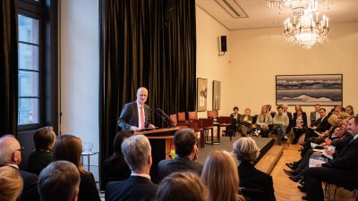Kulturbevollmächtigter Dr. Peter Tschentscher übergibt das Mandat an NRW-Ministerpräsident Armin Laschet