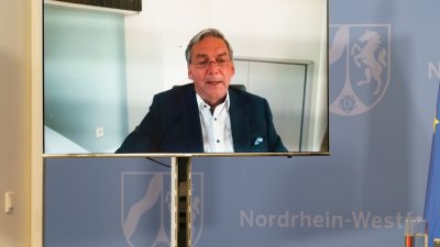 Konjunkturbericht des RWI – Leibniz-Instituts: Wirtschaft in Nordrhein-Westfalen sieht Silberstreifen am Horizont