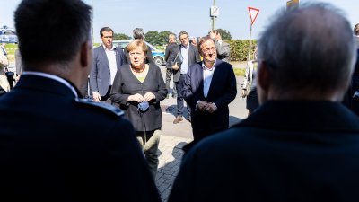 Bundeskanzlerin Angela Merkel und Ministerpräsident Armin Laschet im Märkischen Kreis und in Hagen