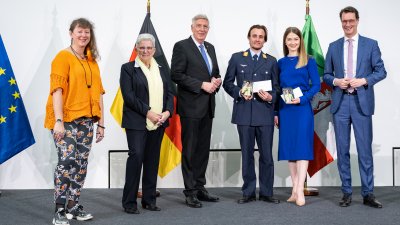 Ministerpräsident Hendrik Wüst ehrt die nordrhein-westfälischen Medaillengewinnerinnen und -gewinner und Teilnehmerinnen und Teilnehmer bei den Olympischen Winterspielen 2022