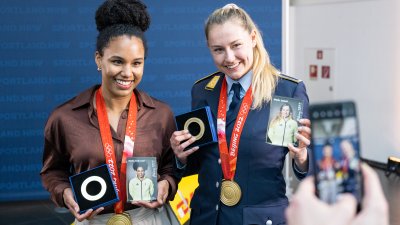 Ministerpräsident Hendrik Wüst ehrt die nordrhein-westfälischen Medaillengewinnerinnen und -gewinner und Teilnehmerinnen und Teilnehmer bei den Olympischen Winterspielen 2022