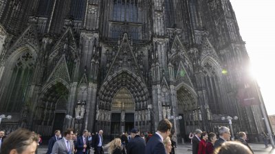 Nordrhein-Westfalen für Notre-Dame: Beweis deutsch-französischer Zusammenarbeit in Frieden, Freiheit und Freundschaft