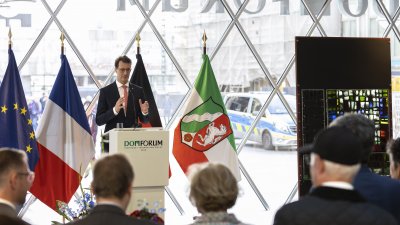 Nordrhein-Westfalen für Notre-Dame: Beweis deutsch-französischer Zusammenarbeit in Frieden, Freiheit und Freundschaft