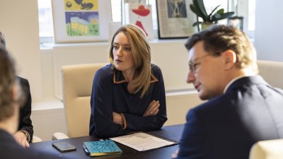 Ministerpräsident Hendrik Wüst trifft die Präsidentin des Europäischen Parlaments Roberta Metsola