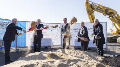Ministerpräsident Hendrik Wüst besucht das Duisburg Gateway Terminal 