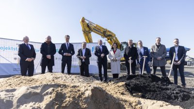 Ministerpräsident Hendrik Wüst besucht das Duisburg Gateway Terminal 