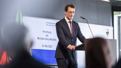 Integrationsprojekt PerMenti mit Mevlüde-Genç-Medaille des Landes Nordrhein-Westfalen geehrt