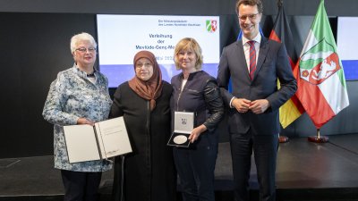Integrationsprojekt PerMenti mit Mevlüde-Genç-Medaille des Landes Nordrhein-Westfalen geehrt