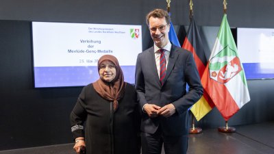 Integrationsprojekt PerMenti mit Mevlüde-Genç-Medaille des Landes Nordrhein-Westfalen geehrt