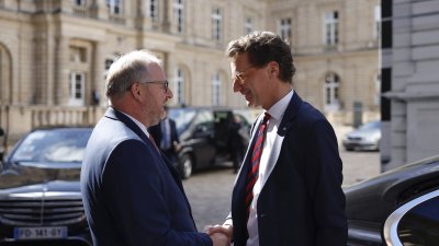 Paris-Reise: Gespräche mit den Mitgliedern der Deutsch-Französischen Freundschaftsgruppe im französischen Senat