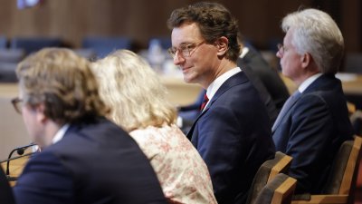 Paris-Reise: Gespräche mit den Mitgliedern der Deutsch-Französischen Freundschaftsgruppe im französischen Senat