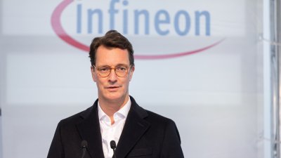 Ministerpräsident Hendrik Wüst besucht Infineon Technologies AG in Warstein
