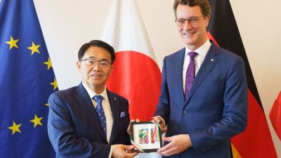 Ministerpräsident Hendrik Wüst empfängt den Gouverneur der japanischen Präfektur Aichi
