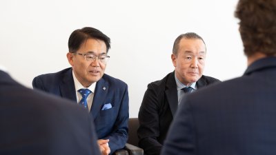 Ministerpräsident Hendrik Wüst empfängt den Gouverneur der japanischen Präfektur Aichi