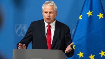 Fluchtministerium setzt Staatssekretär a.D. Jürgen Mathies als Berater ein