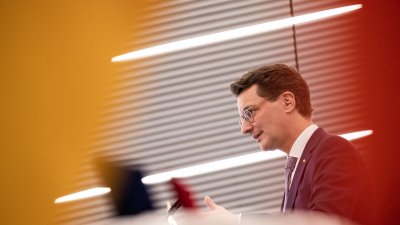 Ministerpräsident Hendrik Wüst und Kölns Oberbürgermeisterin Henriette Reker werden mit Orden der Ukrainisch-Orthodoxen Kirche ausgezeichnet