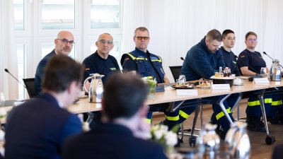 Ministerpräsident Wüst dankt nordrhein-westfälischen Helfern für Erdbebeneinsatz in der Türkei und Syrien