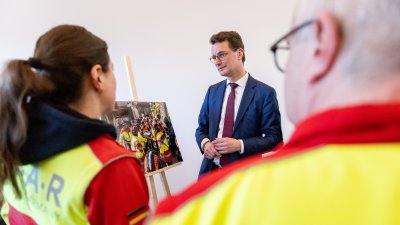 Ministerpräsident Wüst dankt nordrhein-westfälischen Helfern für Erdbebeneinsatz in der Türkei und Syrien