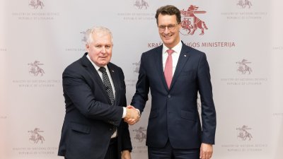 Gespräch mit dem Verteidigungsminister der Republik Litauen, Herrn Arvydas Anasauskas