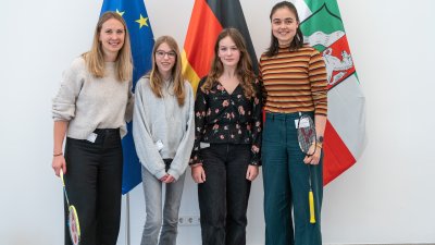 Girls‘ & Boys‘ Day: Schülerinnen und Schüler zu Gast bei Ministerpräsident Wüst