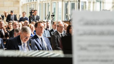 Landtag und Landesregierung gedenken Opfer von Hamas-Terrorangriff