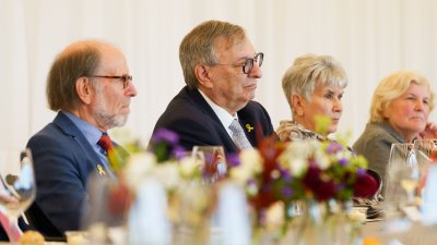 Landeskabinett tauscht sich mit jüdischen Landesverbänden aus