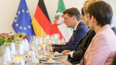 Landeskabinett tauscht sich mit jüdischen Landesverbänden aus