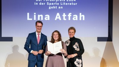 Ministerpräsident Wüst verleiht Kunstpreis an Fotografin Ursula Schulz-Dornburg