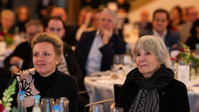 Ministerpräsident Wüst verleiht Kunstpreis an Fotografin Ursula Schulz-Dornburg