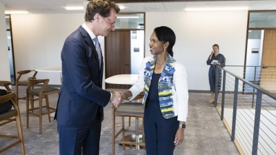 Ministerpräsident Wüst trifft die ehemalige US-Außenministerin und Direktorin der Hoover Institution Condoleezza Rice