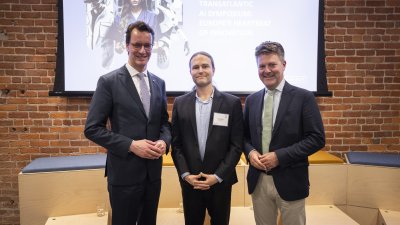 Ministerpräsident hält Rede zu Künstlicher Intelligenz vor Branchenspezialisten bei AI-Symposium