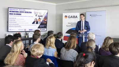 Ministerpräsident Wüst wirbt in den USA für den Justiz-Standort Nordrhein-Westfalen