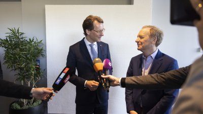 Ministerpräsident Wüst besucht Microsoft-Zentrale in Seattle