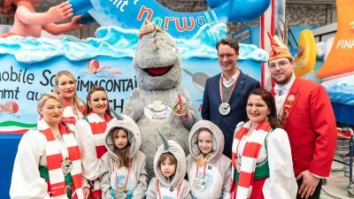 Ministerpräsident Hendrik Wüst stellt „narwali“-Karnevalswagen vor