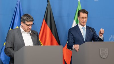 Pressekonferenz mit Spitzvertretern der nordrhein-westfälischen Industrie