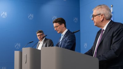Pressekonferenz mit Spitzvertretern der nordrhein-westfälischen Industrie
