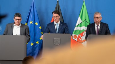 Pressekonferenz mit Spitzvertretern der nordrhein-westfälischen Industrie