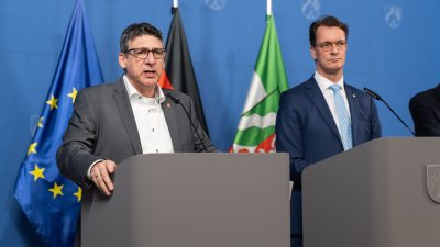 Pressekonferenz mit Spitzvertretern der nordrhein-westfälischen Industrie