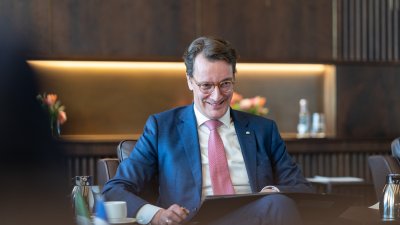 Ministerpräsident Hendrik Wüst empfängt den Botschafter Griechenlands