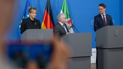 Ehemaliger ESA-Astronaut Prof. Dr. Reinhold Ewald wird Raumfahrtbotschafter des Landes Nordrhein-Westfalen